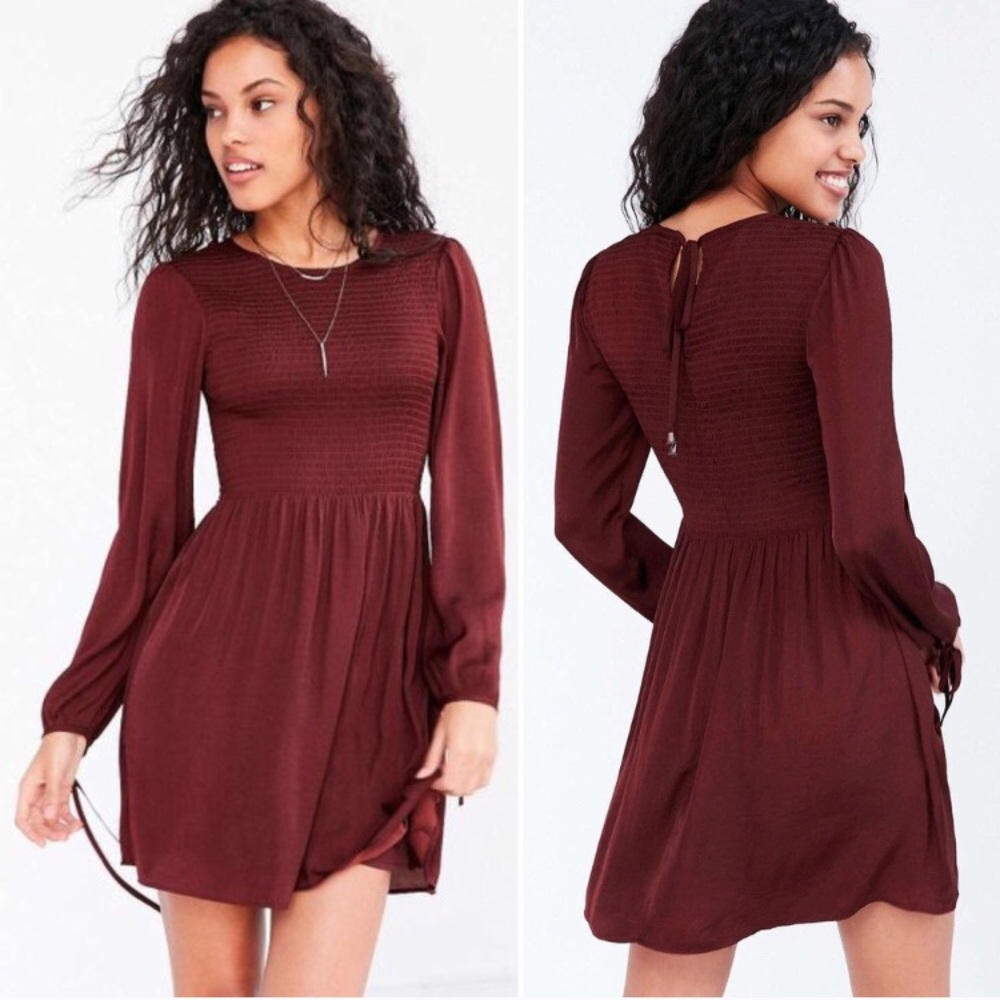 Kimichi Blue Burgundy Smocked Dress
